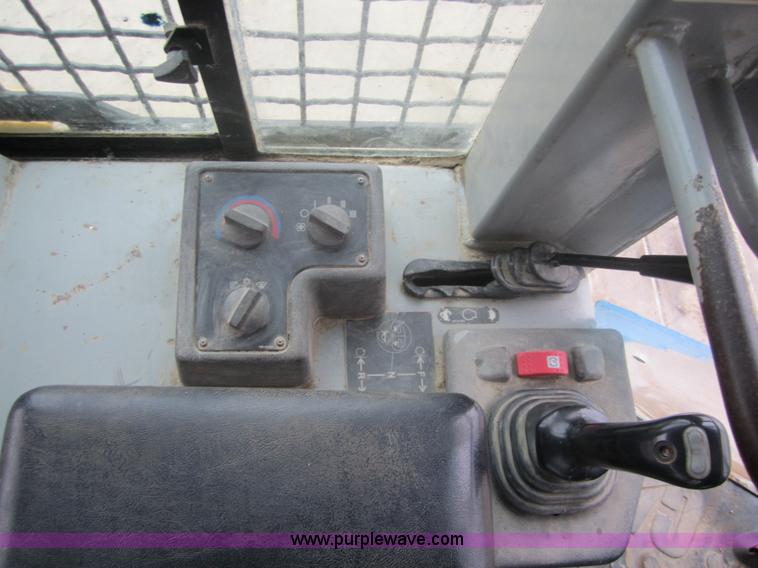 image for item 3696 2003 Caterpillar D3G LGP dozer