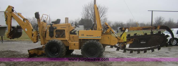 image for item 3697 Vermeer V-8100 trencher