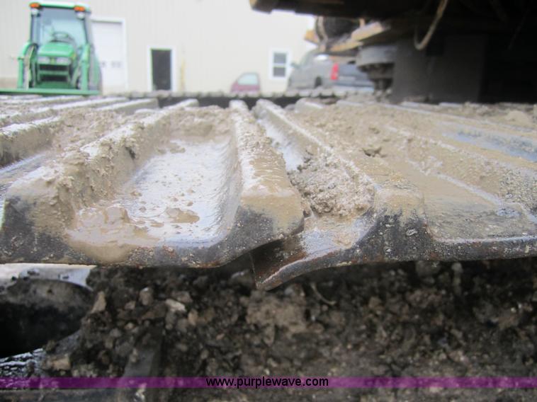 image for item 3711 1990 Caterpillar E120B excavator