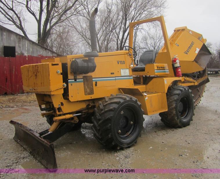 image for item 3717 2005 Vermeer V120 rock saw