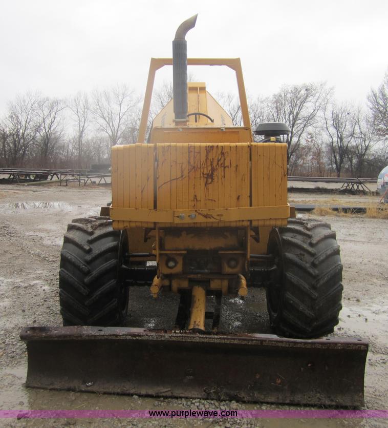 image for item 3717 2005 Vermeer V120 rock saw