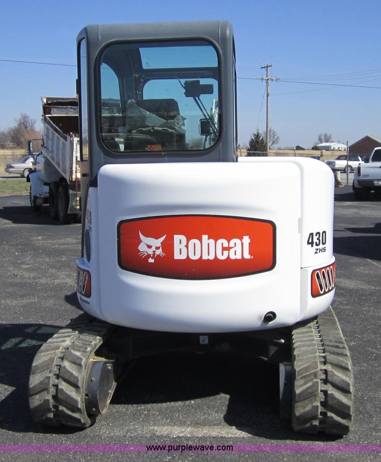 image for item 3718 2004 Bobcat 430ZHS compact excavator