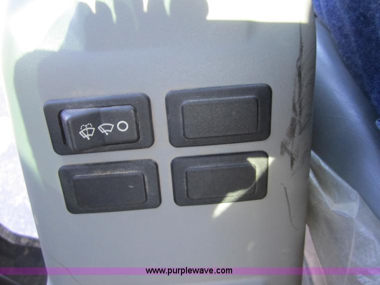 image for item 3718 2004 Bobcat 430ZHS compact excavator