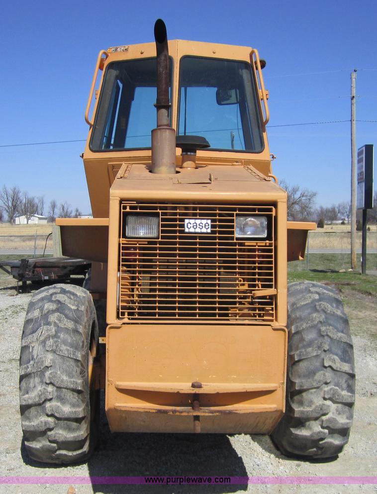 image for item 3719 1991 Case W14C wheel loader