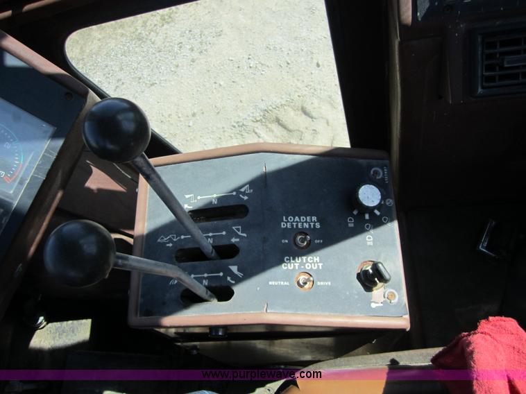 image for item 3719 1991 Case W14C wheel loader