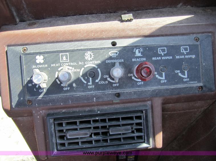 image for item 3719 1991 Case W14C wheel loader