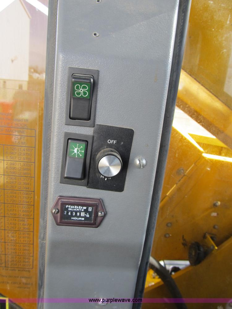 image for item 4050 2006 Badger 1085D wheeled excavator