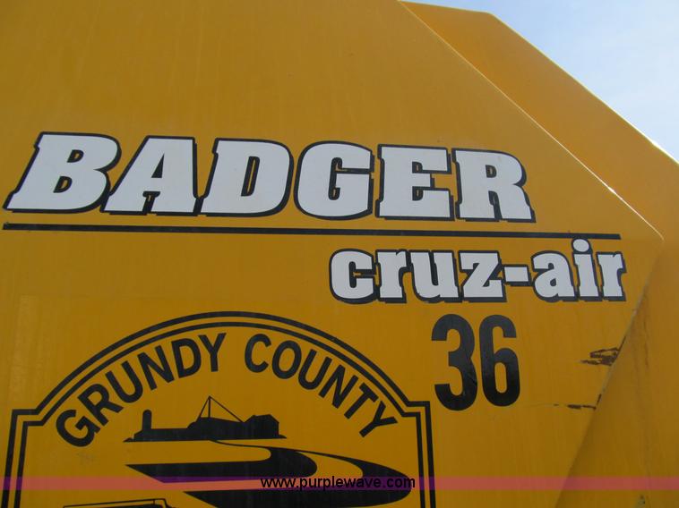 image for item 4050 2006 Badger 1085D wheeled excavator