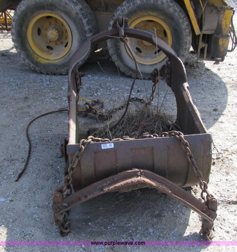 image for item 4069 Dragline bucket