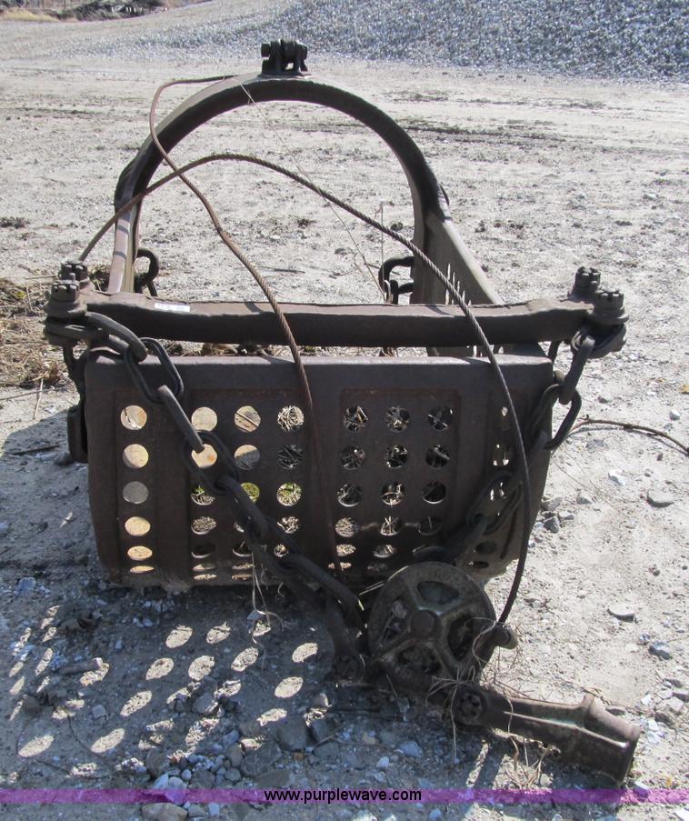 image for item 4070 Dragline bucket