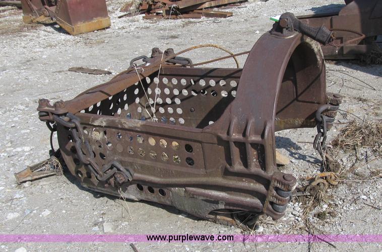 image for item 4070 Dragline bucket
