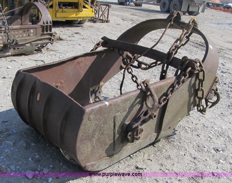 image for item 4071 Dragline bucket