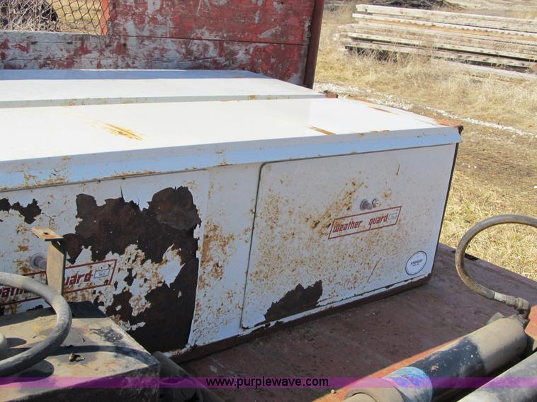 image for item 4076 Midwest truck bed