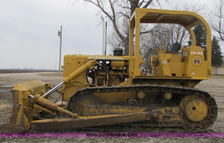 image for item 4083 1974 International TD-15C dozer