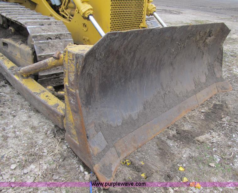 image for item 4083 1974 International TD-15C dozer