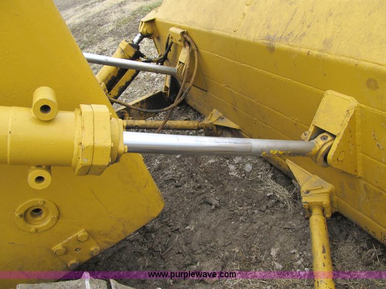 image for item 4083 1974 International TD-15C dozer