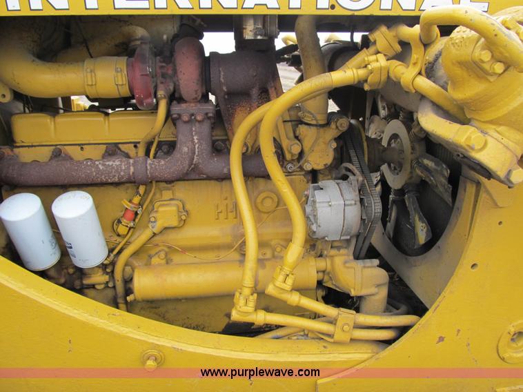 image for item 4083 1974 International TD-15C dozer