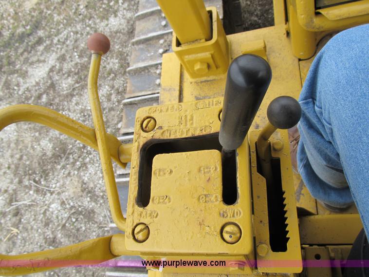 image for item 4083 1974 International TD-15C dozer