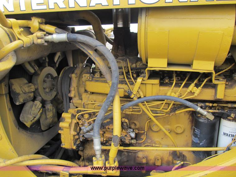 image for item 4083 1974 International TD-15C dozer