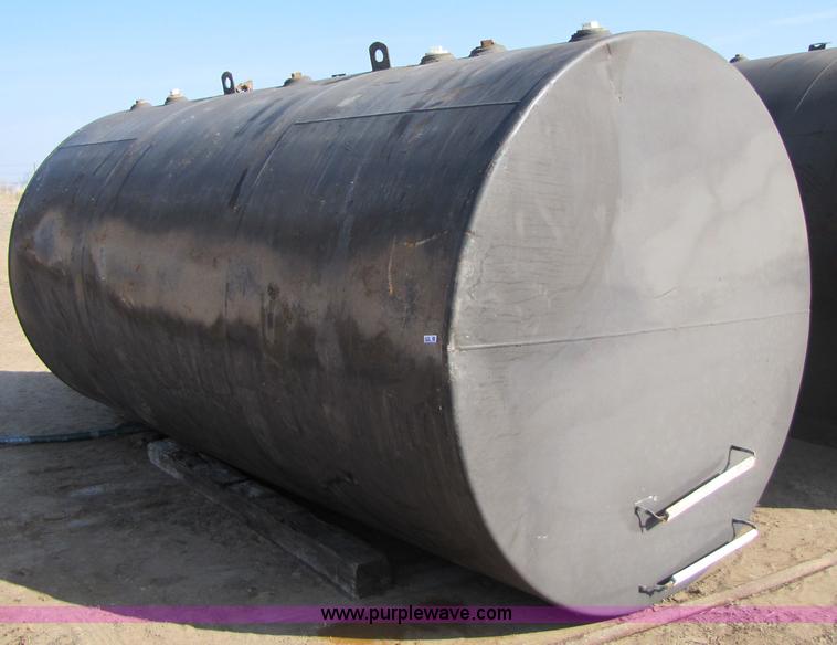 image for item 4220 Approximately 6,000 gallon in-ground fuel tank
