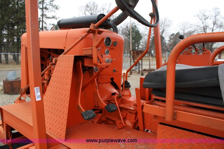 image for item 5032 Broce T15 broom