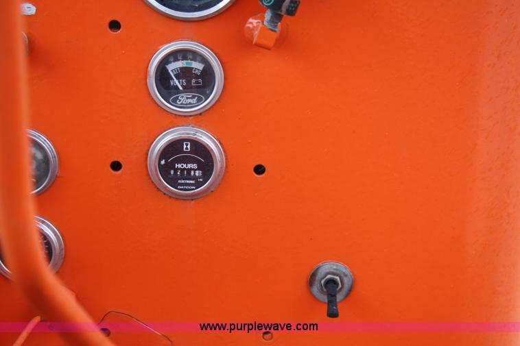 image for item 5032 Broce T15 broom