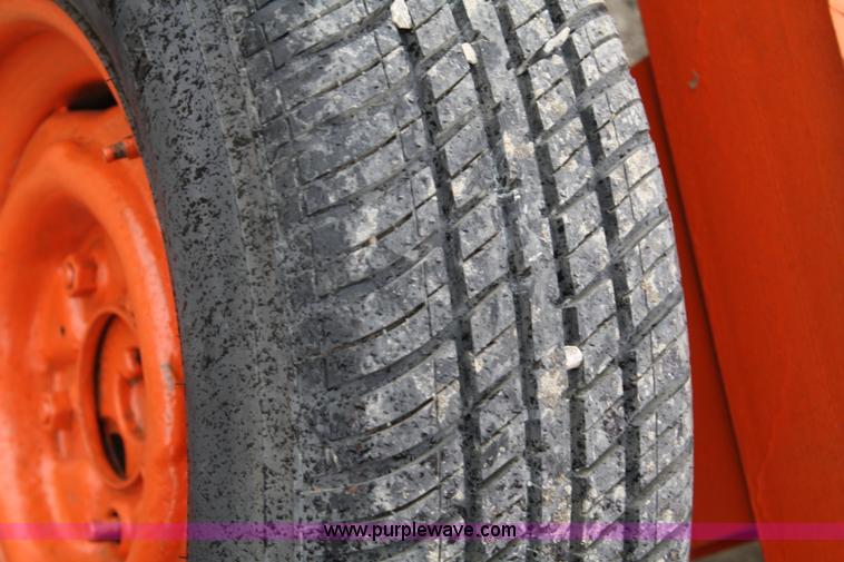 image for item 5032 Broce T15 broom