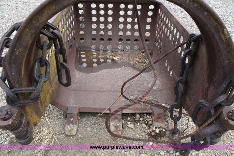 image for item 5083 Hendrix drag line bucket