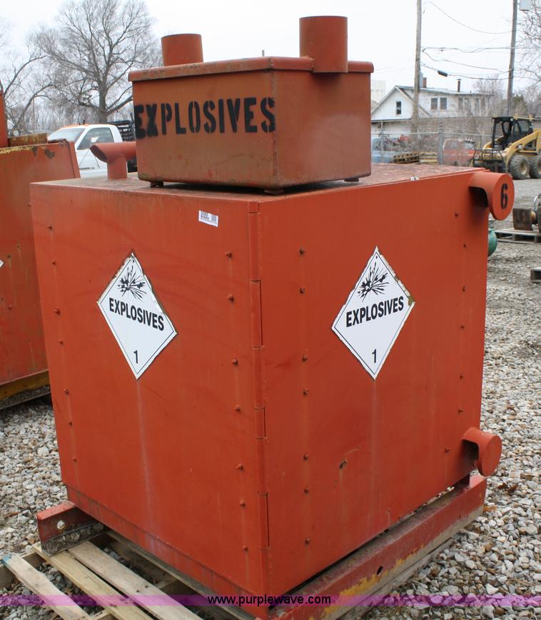 image for item 5088 Explosive boxes