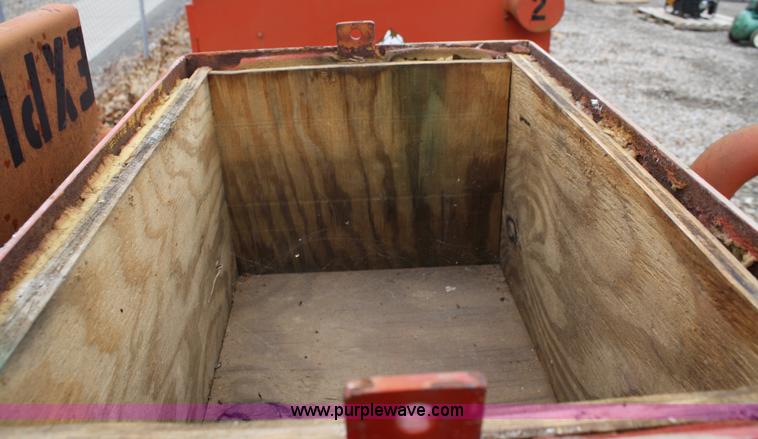 image for item 5090 Explosive boxes