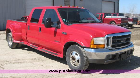 image for item 5398 1999 Ford F350 Super Duty crew cab dually pickup truck