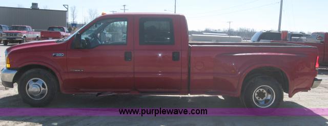 image for item 5398 1999 Ford F350 Super Duty crew cab dually pickup truck
