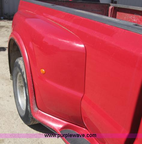 image for item 5398 1999 Ford F350 Super Duty crew cab dually pickup truck