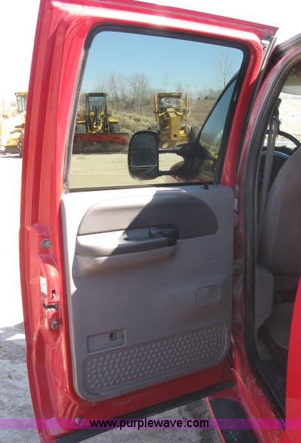 image for item 5398 1999 Ford F350 Super Duty crew cab dually pickup truck