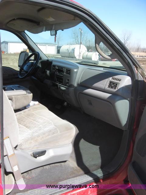 image for item 5398 1999 Ford F350 Super Duty crew cab dually pickup truck