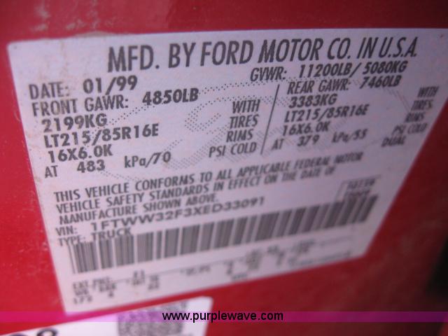 image for item 5398 1999 Ford F350 Super Duty crew cab dually pickup truck