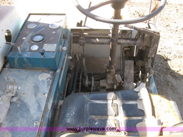 image for item 5401 Tennant 280 power sweeper