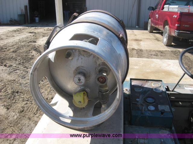 image for item 5401 Tennant 280 power sweeper