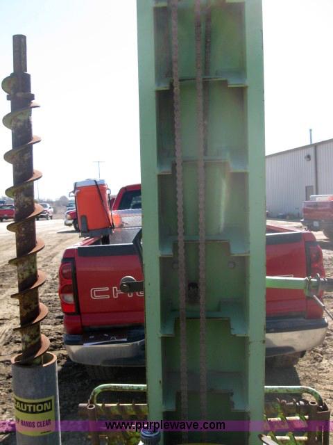 image for item 5404 Dig-r-mobile 550 auger drill