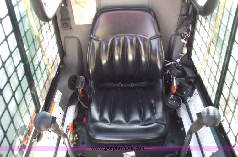 image for item 5441 2005 Bobcat S300 gold package skid steer