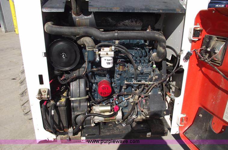 image for item 5441 2005 Bobcat S300 gold package skid steer