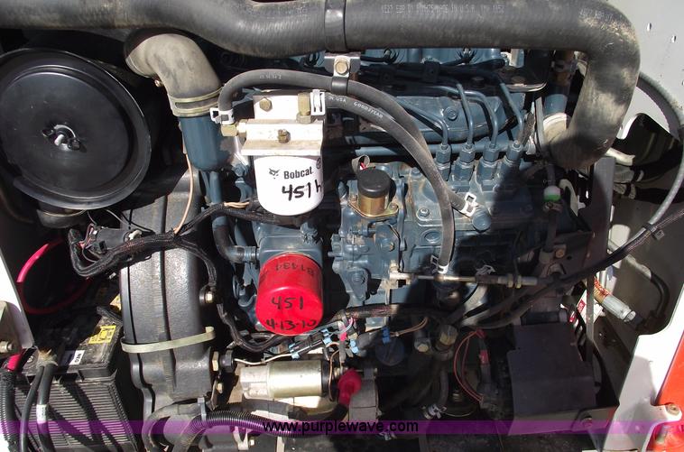 image for item 5441 2005 Bobcat S300 gold package skid steer