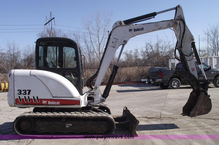 image for item 5445 2007 Bobcat 337G excavator