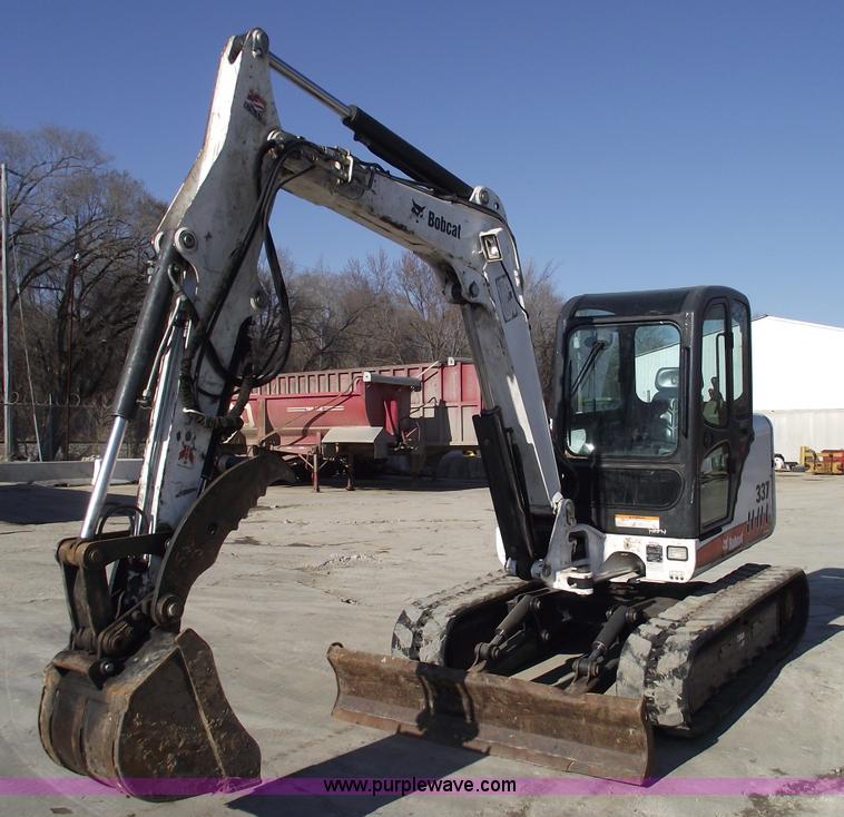 image for item 5445 2007 Bobcat 337G excavator