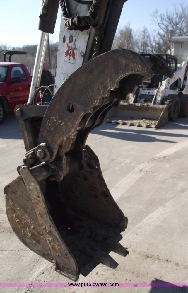 image for item 5445 2007 Bobcat 337G excavator