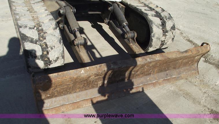 image for item 5445 2007 Bobcat 337G excavator