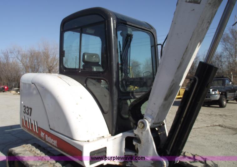 image for item 5445 2007 Bobcat 337G excavator
