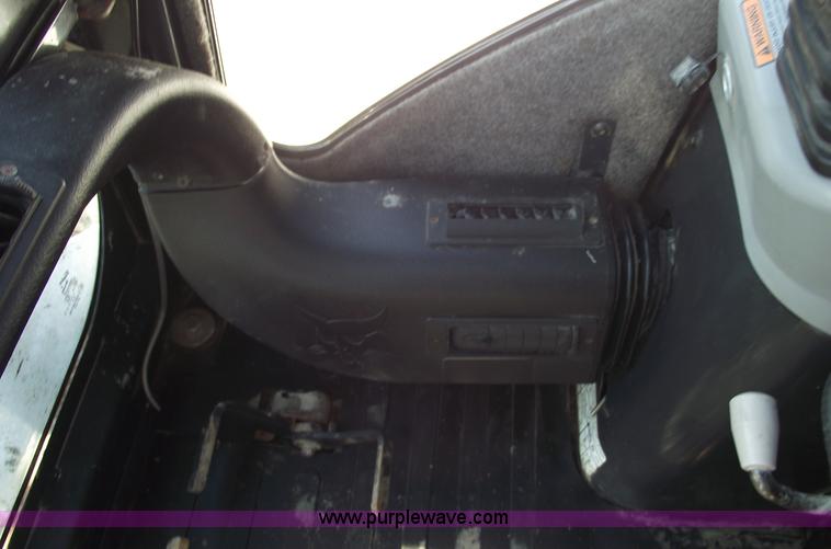 image for item 5445 2007 Bobcat 337G excavator