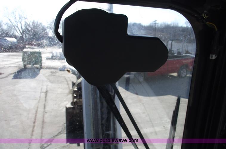 image for item 5445 2007 Bobcat 337G excavator