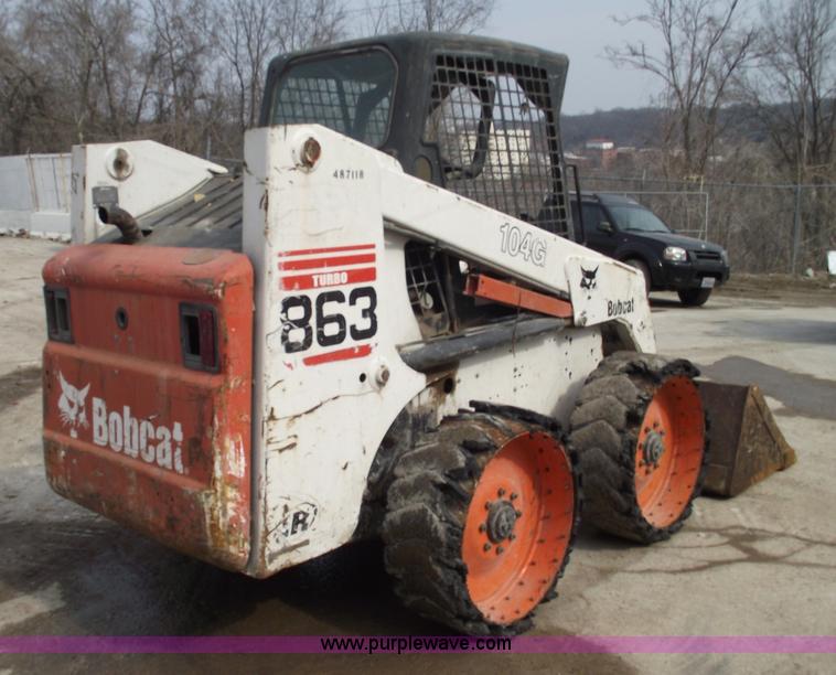image for item 5558 2003 Bobcat 863 skid steer
